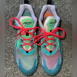 Nike Air React Women’s Size 9.5 Multicolored Tennis Shoes